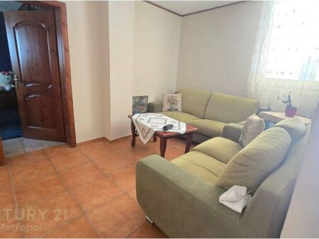 Okazion! Apartament 2+1+2 per shitje ne Allias, prane Shkolles Bajram Curri! 120,000 €