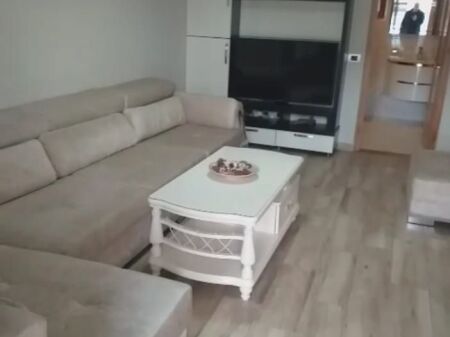 APARTAMENT 1+1. 40000 LEKE. ISH FUSHA E AVIACIONIT