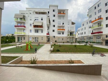 Apartment 1+1 with parking space for rent in Astir !
