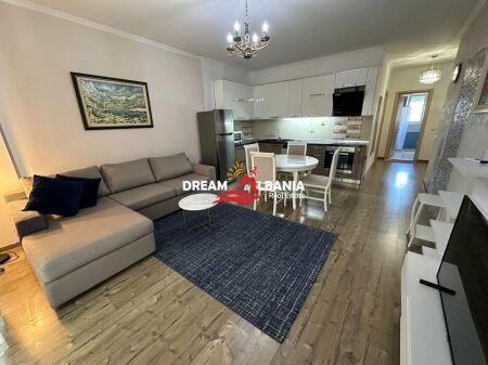 Appartamento 2+1 in affitto a Ndre Mjeda Street, Magnet Complex a Tirana (ID 42214230)