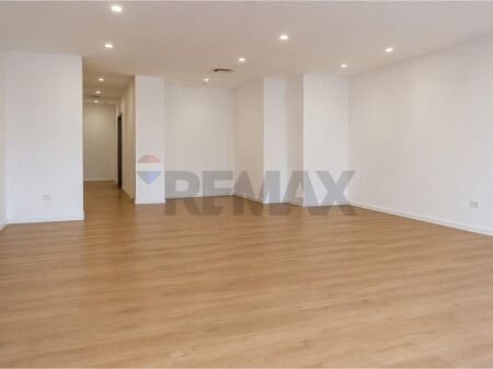 Office - For Sale - Commune of Paris, Tirana(ID: 530481001-1366)