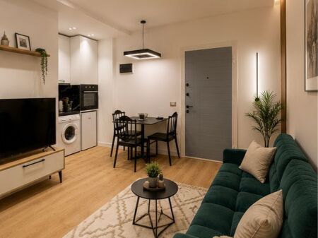 Liqeni i Thate, jepet me qera apartament 1+1 i arreduar!