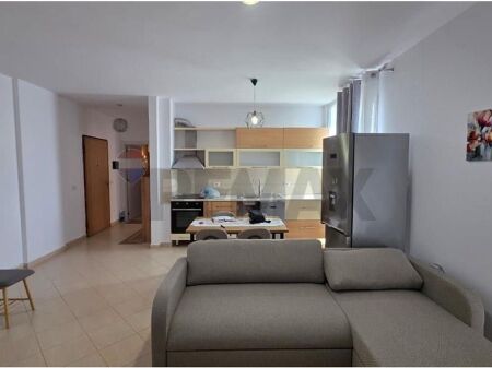 Apartament me qira ne Komune