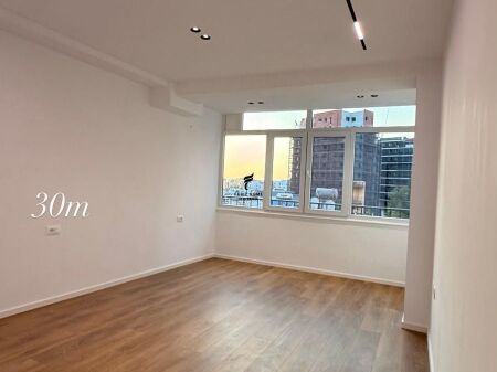 STUDIO APARTMENT FOR SALE 30 M2 21 DHJETORI 115,000 EURO FH-81141