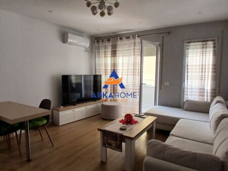JEPET APARTMENT ME QERA 2+1+BALLKON "LIQENI I THATE" 80.000 LEKE