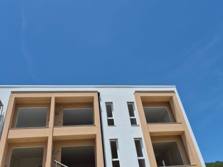 🏡 VENDESI APPARTAMENTO 3+1+2 – ZOGU I ZI