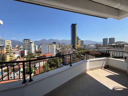 Apartament 2+1 me qira te Donika Center