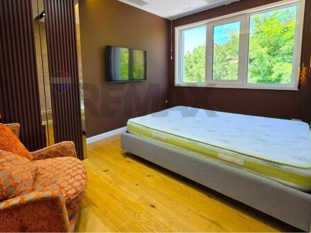 Dupleks lluksoz per qira te Kodra e Diellit 1 ID: 530191006-1212