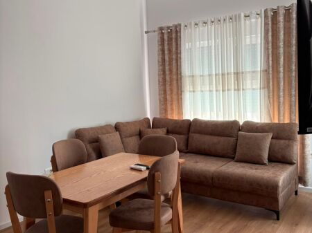 Rent | Apartament 1 + 1 | Ali Demi | 400 €/month