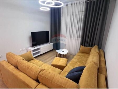 Apartment - For Rent - Block of Villas, Tirana
