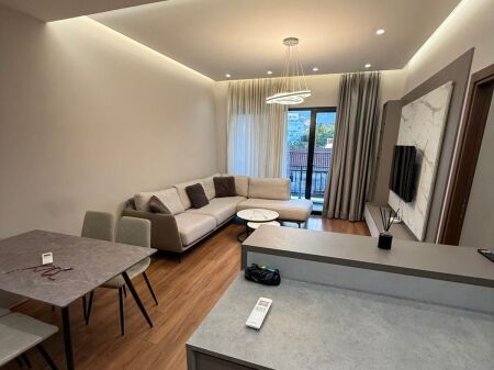 Apartment 2+1, Pharmacy 10!