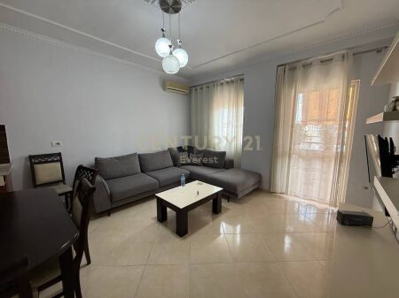 5 MAGGIO, APPARTAMENTO 2+1 IN AFFITTO 550 € /Mese