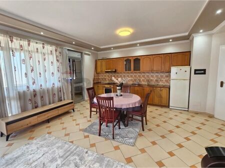Apartment 2+1 for Rent at Komuna Parisit