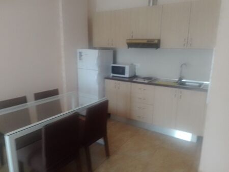Jepet me qera apartament 2+1, Kodra e Diellit, Tiranë