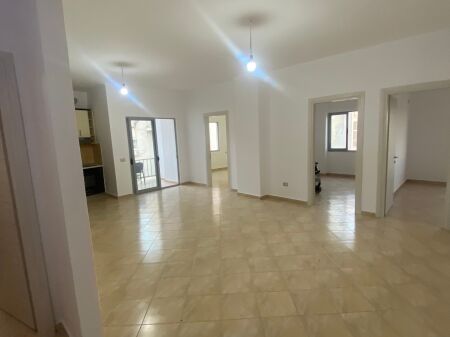 Apartment 3+1 empty for rent in Fresk !