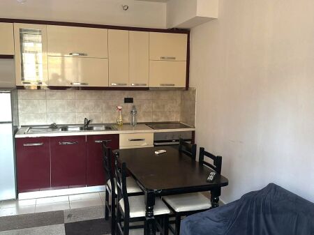 🏡 Jepet me Qera Apartament 1+1 tek Selvia, 500 mije lekee