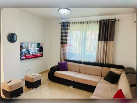 Apartment 1+1 for Rent in Myslym Shyri