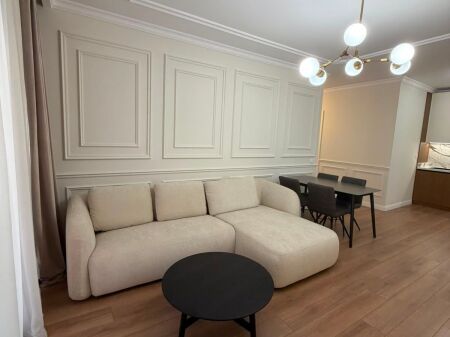  Jepet ME QIRA | Apartament 2+1+2 në Kompeksin Delijorgji 