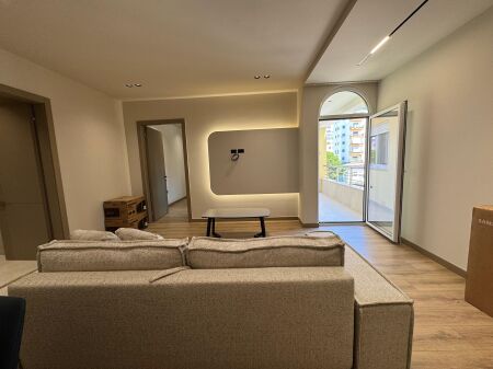 Jepet apartament me qera 1+1 Vollga