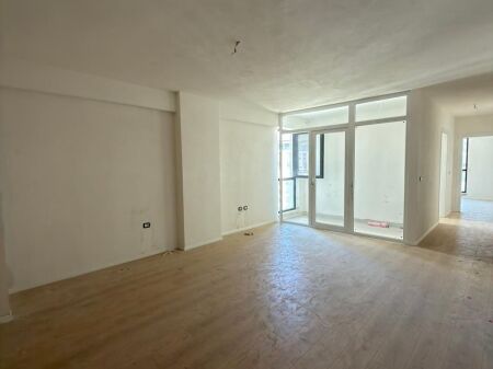 🏡 Shitet Apartament 2+1 – Rezidenca Turdiu, Fusha e Aviacionit