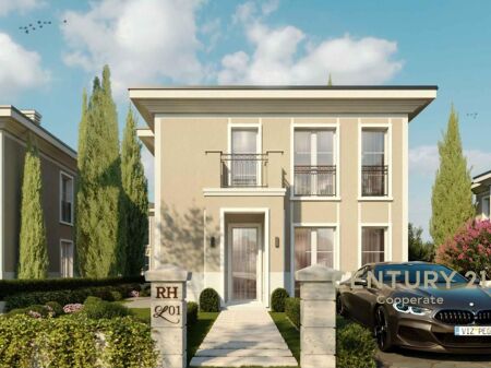 SALE! VILLA FOR SALE IN ROLLING HILLS LAKE