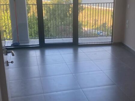 🏢 Office Space for Rent – Lake View Residence