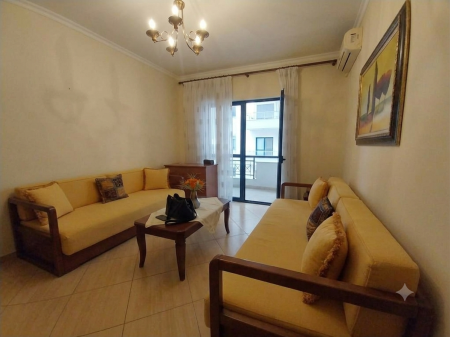 Qera,Apartament 1+1 , Siri Kodra.