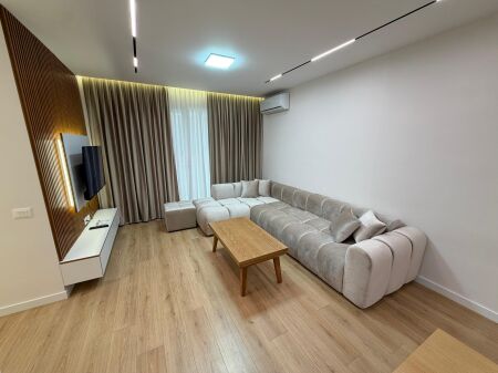 Shitet Apartament 2+1+2 Yzberisht, tek Kmy
