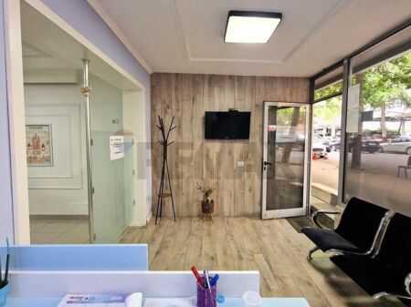 Negozio - In Vendita - Via Myslym Keta, Tirana