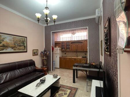 Qera | Apartament 2 + 1 | Stadiumi Dinamo | 700 €/muaj