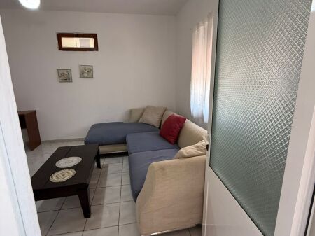 Qera | Shtëpi private 1 + 1 | Selvia | 400 €/muaj