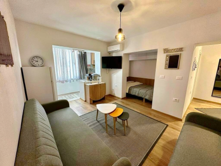 QIRA STUDIO-APARTAMENT MODERN - MINE PEZA
