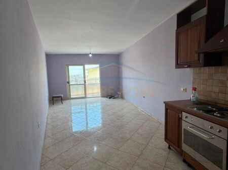 In vendita 1+1, Via Shefqet Kuka, Fresk. Return71139