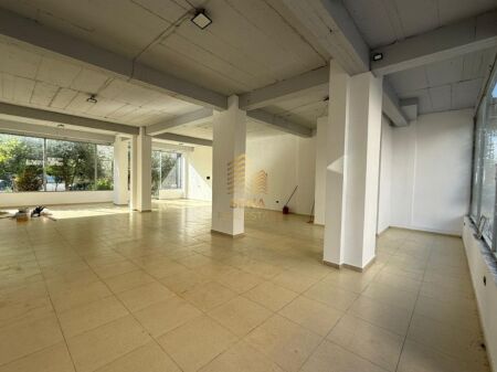 Rent, Business Premises 164m², Astir – near Urban Gate, 1100 Euro/month