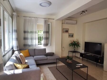 FOR RENT FIRST FLOOR OF A PRIVATE HOUSE, HOTEL MONDIAL, 21- DHJETORI, TIRANE