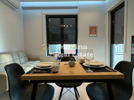 Rent, Apartament 1+1, Stacioni Trenit , 600 euro/month
