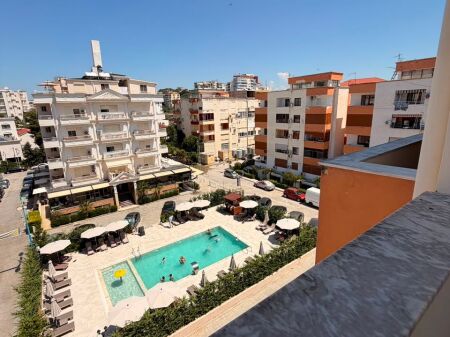 Vendesi in vendita 1+1 a Golem – Vicino a Fafa Resort