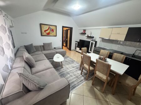  Apartment 1+1 for Rent – Former Park, behind Globe