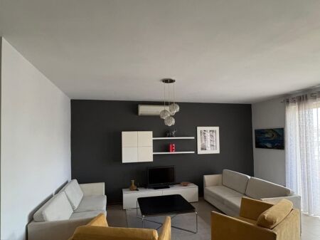 Rent | Apartament 2 + 1 | Shkolla e Baletit | 650 €/month