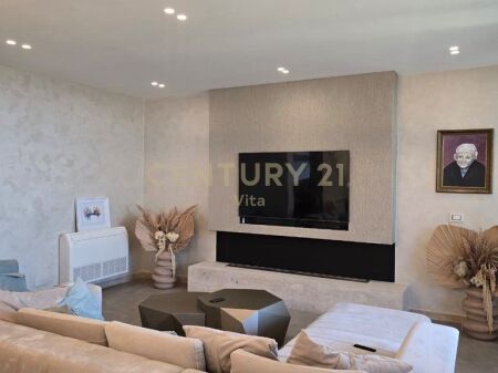 SHESIM APARTAMENT 2+1 NE KINOSTUDIO!