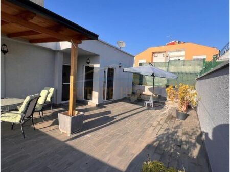 For rent, penthouse 2+1+2, Mali i Robit, Kavajë