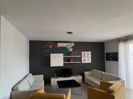 2+1 Apartment for rent near the Ballet School in Tirana