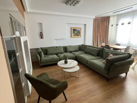 Affitto | Apartament 2 + 1 | Rruga e Kavajës | 900 €/mese