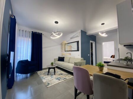 Qira, Apartament 1+1+Blk,21 Dhjetori, 650 Euro/muaj