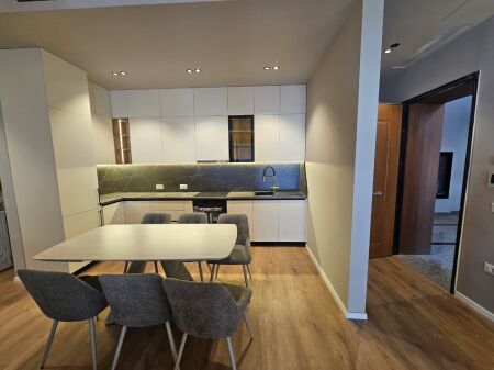 🏡 JEPET ME QIRA APARTAMENT 2+1+2 – KOMPLEKSI DELIJORGJI