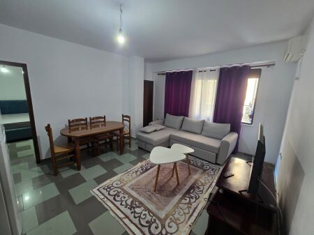 🏡 Appartamento 1+1 in affitto – 📍 Via Elbasan💰 Prezzo: 45.000 Lek/mese