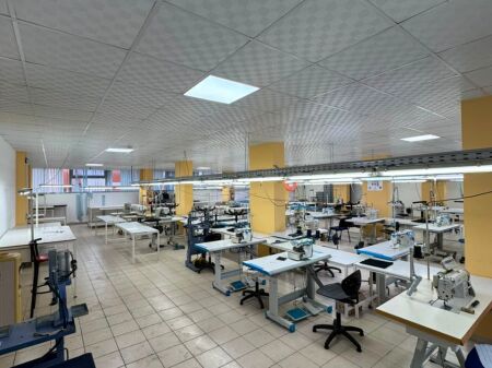 Fully Equipped Garment Factory for Rent – 1,400 m²