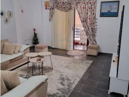 Affitto, Appartamento 1+1, Fresk, Tirana