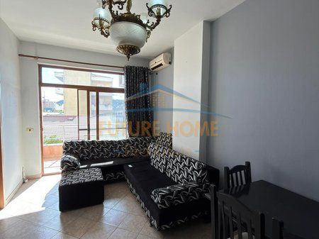 Shitet, Apartament 1+1, Misto Mame