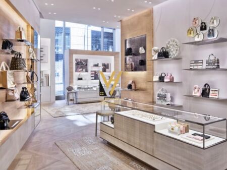 SHOP FOR SALE 63 M2 AT THE FORMER EXHIBITION 378,000 EURO
